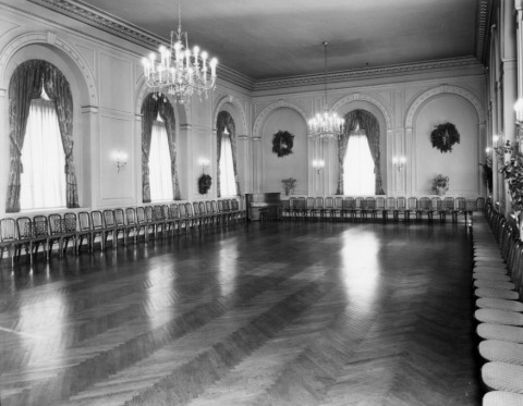 Andrew Johnson Hotel Ballroom 